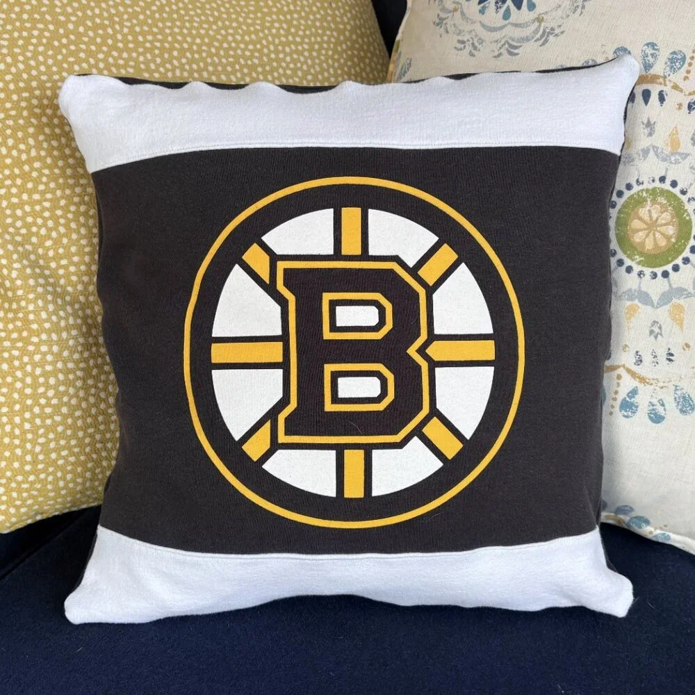 Boston Bruins NHL Hockey 16x16 handmade upcycled sweatshirt throw pillow cover